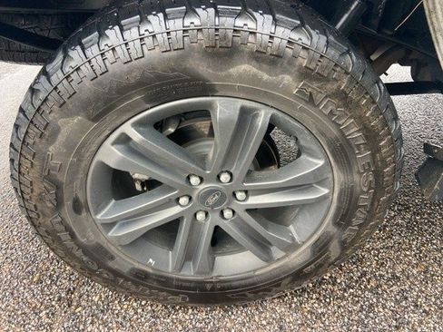 Used 2022 Ford F150 XLT w/ Equipment Group 302A High image 10