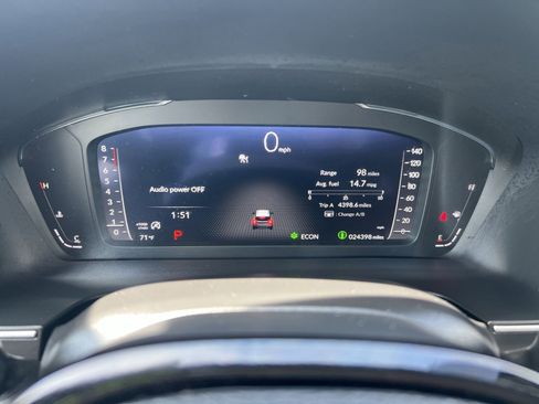 Used 2025 Honda Pilot Elite image 17