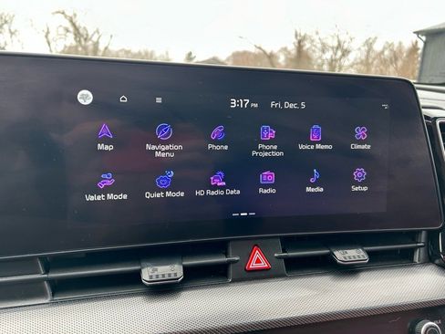 Used 2023 Kia Sportage SX image 29