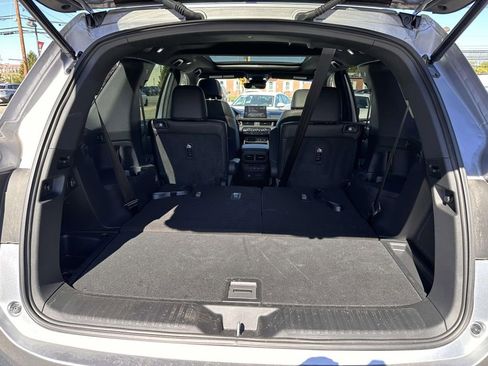 Certified 2025 Honda Pilot TrailSport image 7