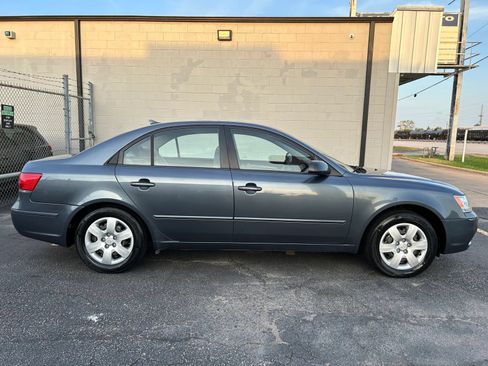 Used 2009 Hyundai Sonata GLS FWD image 4