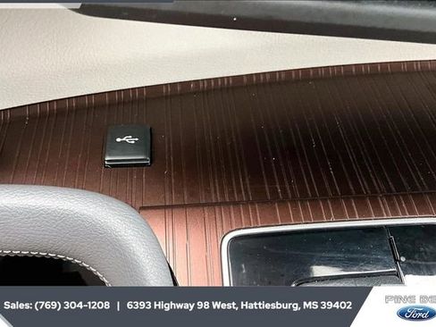 Used 2024 Toyota Sienna LE image 23