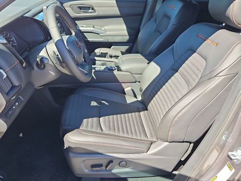 New 2026 Nissan Pathfinder Rock Creek AWD/4WD image 6