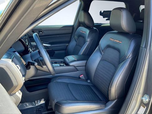 Used 2023 Nissan Pathfinder Rock Creek image 24