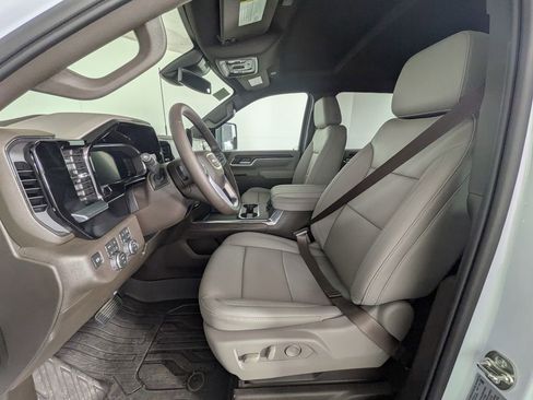 New 2026 GMC Sierra 3500 SLT w/ SLT Premium Package image 14