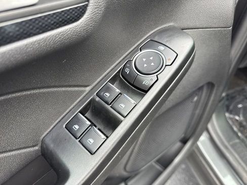 Used 2025 Ford Escape ST-Line Select image 13