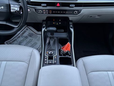 New 2026 Kia Sorento S image 12