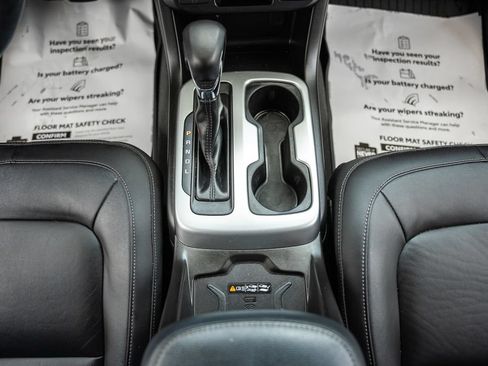 Used 2022 Chevrolet Colorado ZR2 w/ Colorado ZR2 Bison Edition AWD/4WD image 29