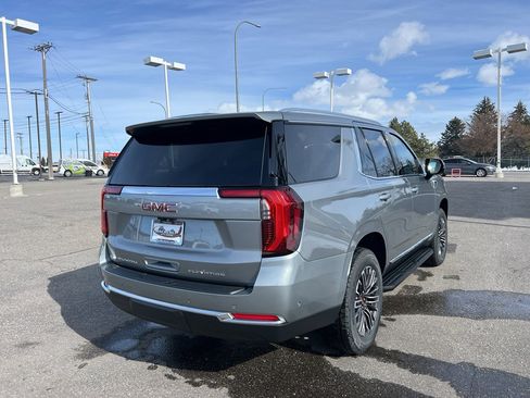 New 2026 GMC Yukon Elevation image 5