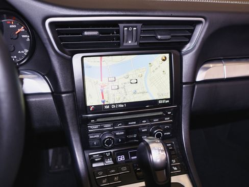 Used 2016 Porsche 911 Turbo image 34