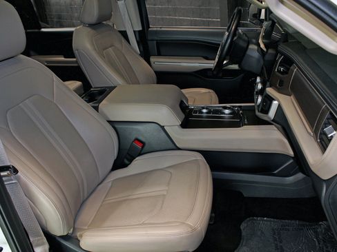 Used 2023 Ford Expedition Max Limited AWD/4WD image 50