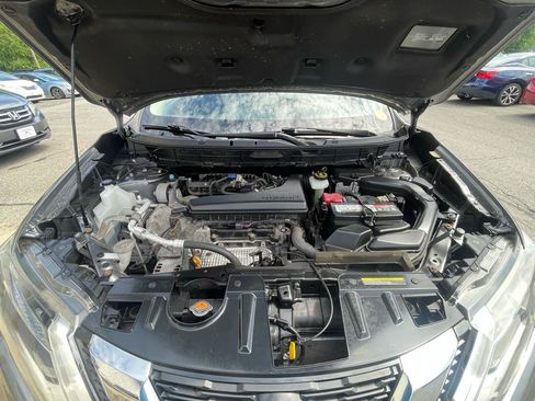Used 2019 Nissan Rogue SV w/ Sun & Sound Touring Package AWD/4WD image 20