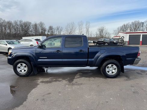 Used 2012 Toyota Tacoma 4x4 Double Cab image 2
