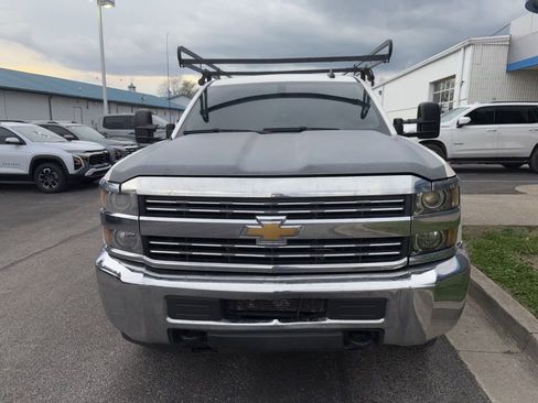 Used 2016 Chevrolet Silverado 2500 W/T w/ Snow Plow Prep Package image 7