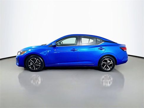Used 2024 Nissan Sentra SV image 6