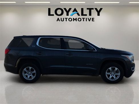 Used 2019 GMC Acadia SLE image 6