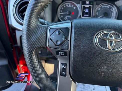 Used 2021 Toyota Tacoma SR5 image 36