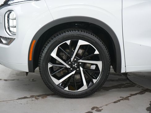 Used 2022 Mitsubishi Outlander SEL AWD/4WD image 31