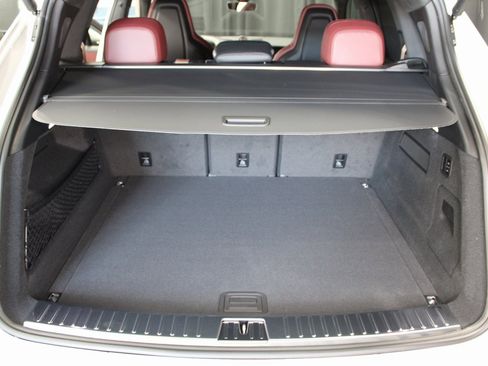 New 2025 Porsche Cayenne GTS image 17