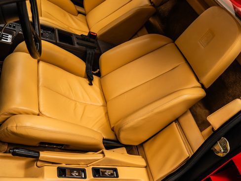 Used 1988 Ferrari Testarossa -Extremely Low Miles, Fresh Be image 24