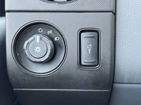 Used 2016 Ford F450 XL w/ Power Equipment Group image 69