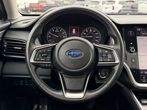 Used 2025 Subaru Outback Premium AWD/4WD image 39