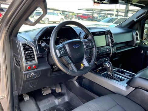 Used 2015 Ford F150 XLT w/ Equipment Group 302A Luxury image 17