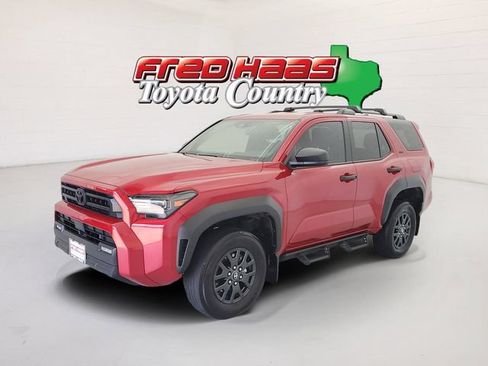 Used 2025 Toyota 4Runner SR5 AWD/4WD image 1