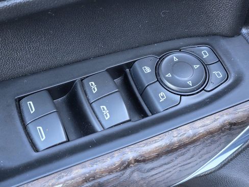 Used 2020 GMC Sierra 1500 Denali w/ Denali Ultimate Package image 16