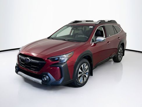 Used 2023 Subaru Outback Touring XT image 1