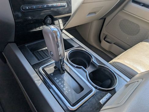 Used 2012 Ford Expedition Limited image 16