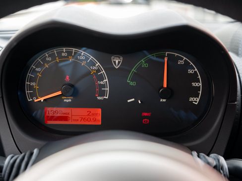 Used 2010 Tesla Roadster Sport RWD image 13