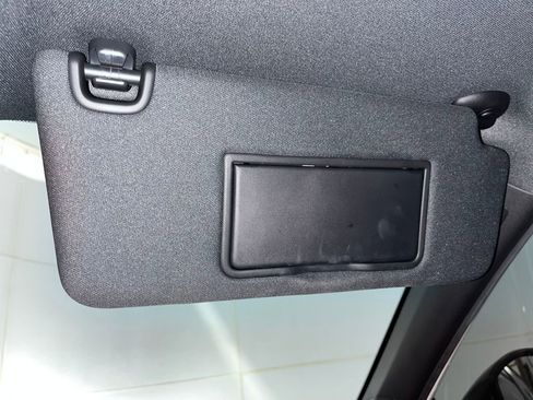 Used 2025 Honda Civic Sport image 75