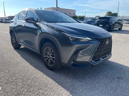 Used 2025 Lexus NX 250 FWD w/ Accessory Package (Z1) image 1