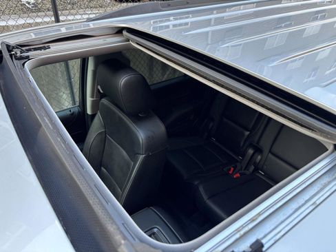 Used 2018 Chevrolet Tahoe LT w/ Luxury Package image 24