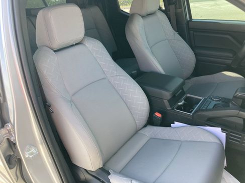 Certified 2024 Toyota Tacoma SR5 image 28