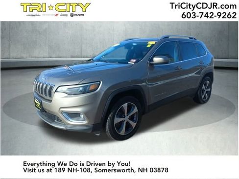 Used 2019 Jeep Cherokee Limited w/ Trailer Tow Group image 1