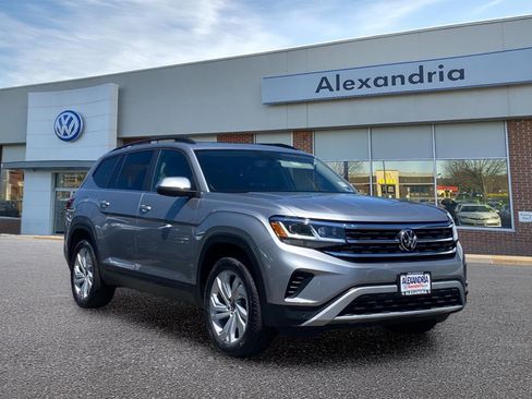 Certified 2023 Volkswagen Atlas SE w/ Panoramic Sunroof Package AWD/4WD image 1
