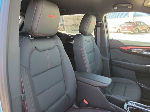 New 2026 Chevrolet TrailBlazer RS w/ Convenience Package FWD image 18