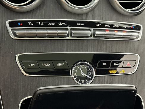 Used 2019 Mercedes-Benz C 300 Sedan image 22