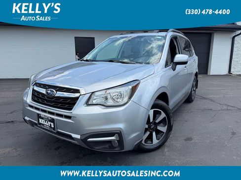 Used 2017 Subaru Forester 2.5i Premium AWD/4WD image 1