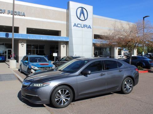 Used 2017 Acura TLX image 1
