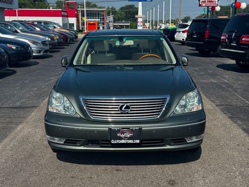 Used 2004 Lexus LS 430 RWD image 2