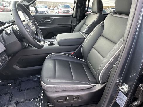 New 2026 GMC Sierra EV Elevation image 18