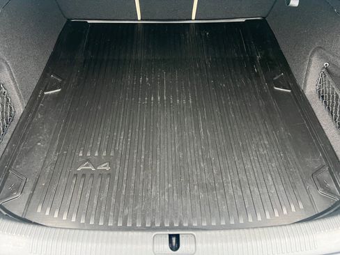 Used 2023 Audi A4 2.0T Premium w/ Convenience Package image 19