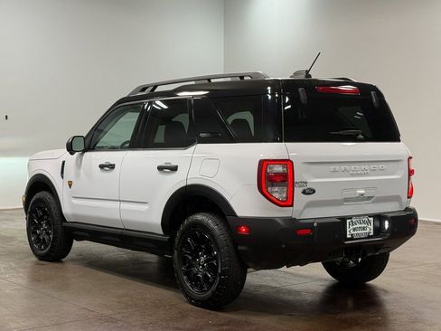 Used 2025 Ford Bronco Sport Badlands image 5