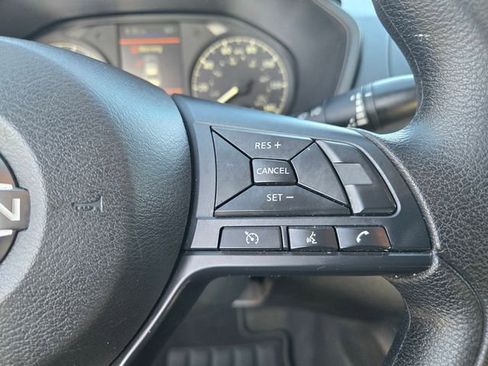 Used 2024 Nissan Altima 2.5 S FWD image 21