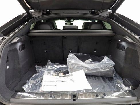 New 2026 BMW X6 xDrive40i w/ Climate Comfort Package image 18