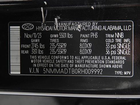 Certified 2024 Genesis GV70 2.5T w/ Advanced Package image 24