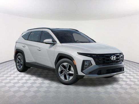 New 2025 Hyundai Tucson SEL image 2